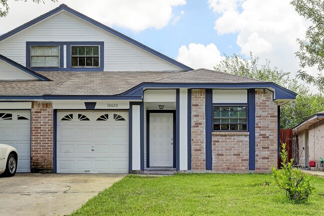 property at 10020 Lasaber Ct