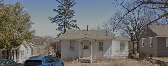 property at 3733 Oregon Ave S