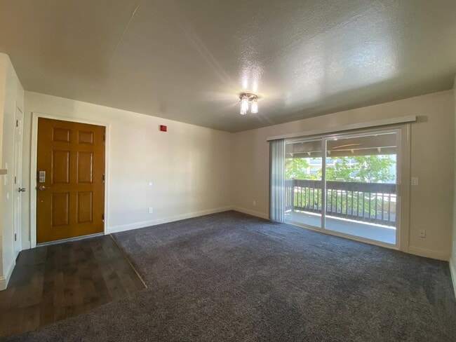 2909 Huntington Blvd in Fresno, CA - Building Photo - Building Photo