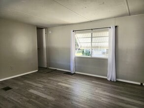 922 S Sunfish Ave in Inverness, FL - Foto de edificio - Building Photo