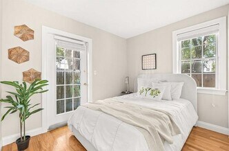 749 Somerville Ave in Somerville, MA - Building Photo - Building Photo