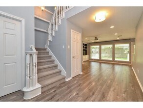 6111 Dove Fern Ct in Houston, TX - Building Photo - Building Photo