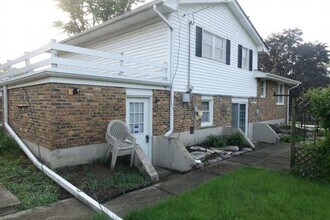 16416 Clark Ln in Tinley Park, IL - Building Photo - Building Photo