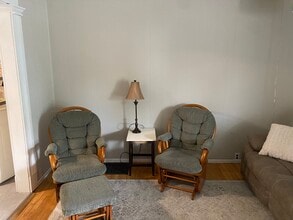 312 W Saint Louis Ave in East Alton, IL - Foto de edificio - Building Photo