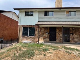 721 Fraser St in Aurora, CO - Building Photo