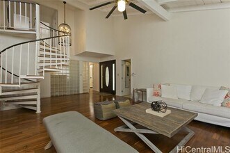 6777 Hawaii Kai Dr in Honolulu, HI - Building Photo - Building Photo