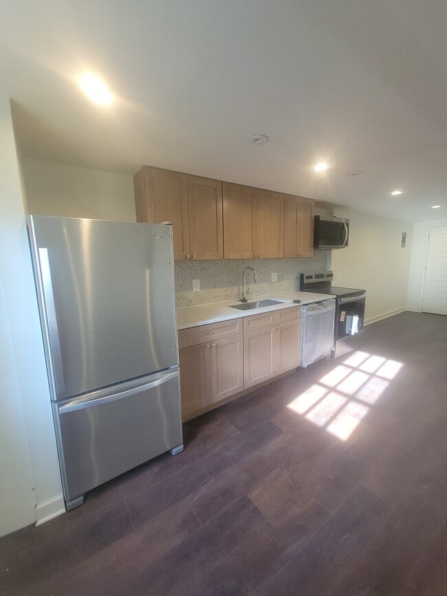 property at 14 Zeigler Way