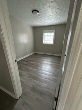 5 Lake Pl in Gainesville, GA - Building Photo - Building Photo