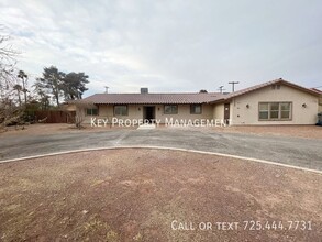 2258 Bridlewood Dr in Las Vegas, NV - Building Photo - Building Photo