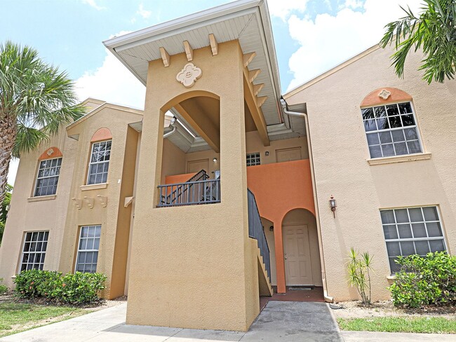 4172 Castilla Circle in Ft. Myers, FL - Building Photo - Building Photo