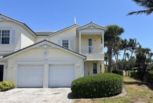 2100 Mariner Bay Blvd in Fort Pierce, FL - Building Photo