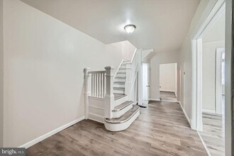 118 N Hilton St in Baltimore, MD - Building Photo - Building Photo