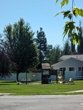 140 Barron Way in Kalispell, MT - Building Photo - Building Photo