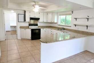 425 N 2150 W in Provo, UT - Building Photo - Building Photo