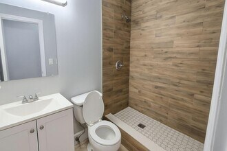 5115 4th Rd N in West Palm Beach, FL - Building Photo - Building Photo