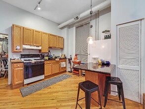 1561 N Wells St in Chicago, IL - Building Photo - Building Photo