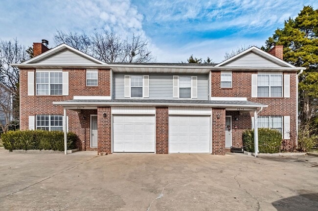 Kantz Duplexes in Fayetteville, AR - Building Photo - Building Photo