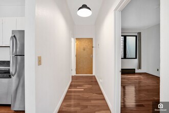 2420 Geary Blvd, Unit A in San Francisco, CA - Foto de edificio - Building Photo