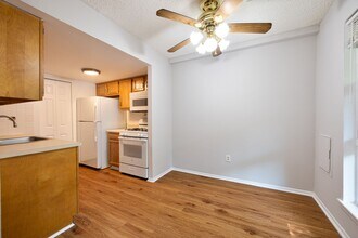 3333 Comly Rd in Philadelphia, PA - Building Photo - Building Photo