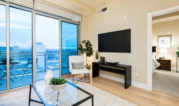 2001 Lincoln St in Denver, CO - Building Photo - Building Photo