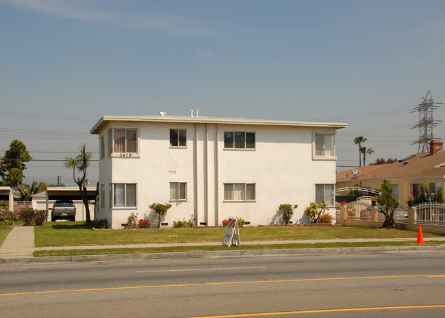 5619 W Jefferson Blvd in Los Angeles, CA - Building Photo - Building Photo