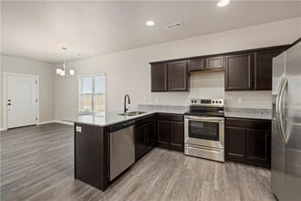 765 Via Drago Ave in Springdale, AR - Building Photo - Building Photo