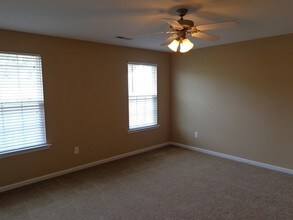 102 Parkgate Ct in Simpsonville, SC - Building Photo - Building Photo