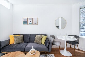 207 E 33rd St in New York, NY - Building Photo - Building Photo