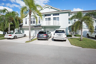 202 Mainsail Cir in Jupiter, FL - Foto de edificio - Building Photo