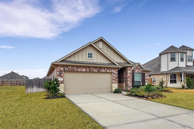 206 Brazos Dr in Baytown, TX - Building Photo - Building Photo