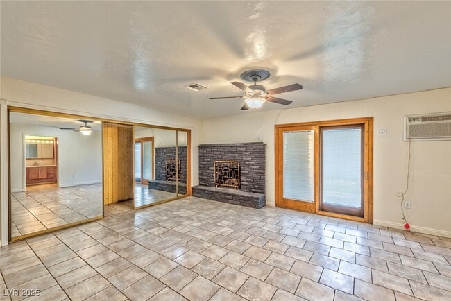 113 Cedar St in Henderson, NV - Building Photo - Building Photo