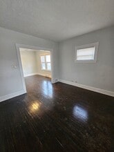 7010-7014 Wakefield Ave in Cleveland, OH - Building Photo - Building Photo