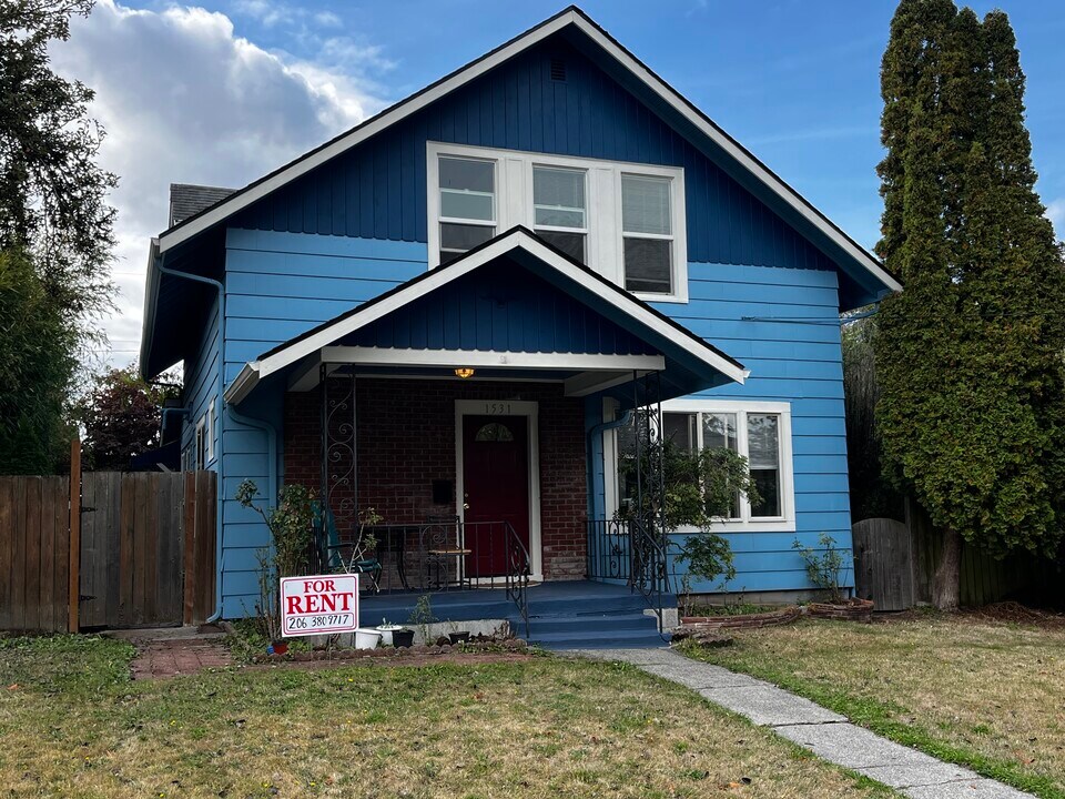 1531 James St in Bellingham, WA - Building Photo