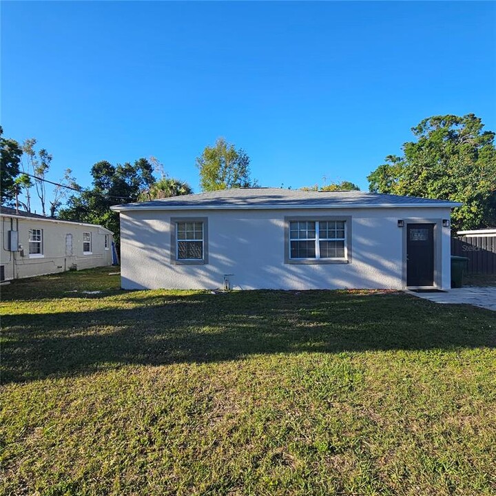 3413 W Cherokee Ave in Tampa, FL - Building Photo