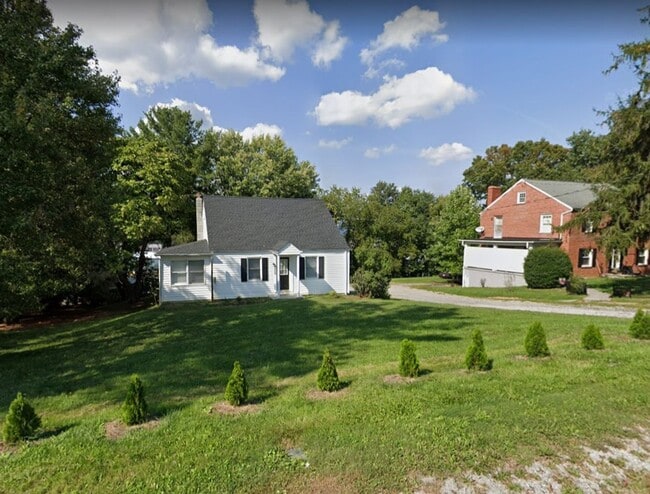 property at 2250 Fairview St