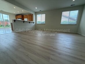 4315 Peninsula Point Dr in Seaside, CA - Building Photo - Building Photo