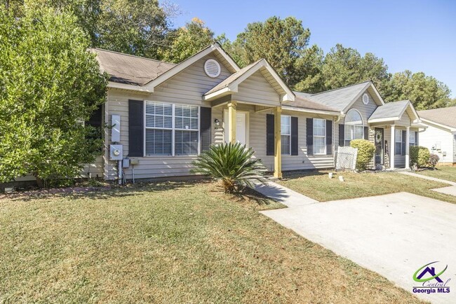 83 Hamilton Woods Dr in Warner Robins, GA - Building Photo - Building Photo