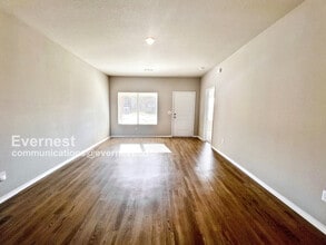 4511 Olympic Dr in Benton, AR - Foto de edificio - Building Photo