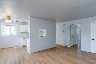 236 N Fair Oaks Ave in Madison, WI - Building Photo - Building Photo