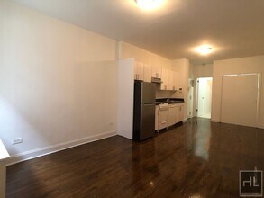 EAST 89TH STREET, Unit 12 in New York, NY - Building Photo - Building Photo