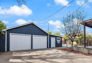 5700 State Ave in Sacramento, CA - Building Photo - Building Photo