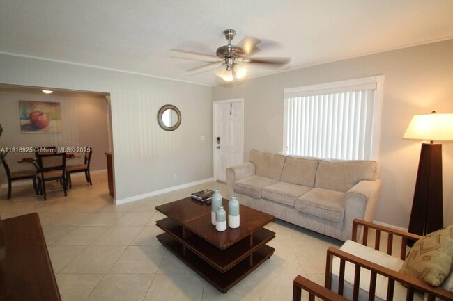 1818 Fillmore St in Hollywood, FL - Building Photo - Building Photo