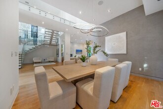 6359 Colgate Ave in Los Angeles, CA - Foto de edificio - Building Photo