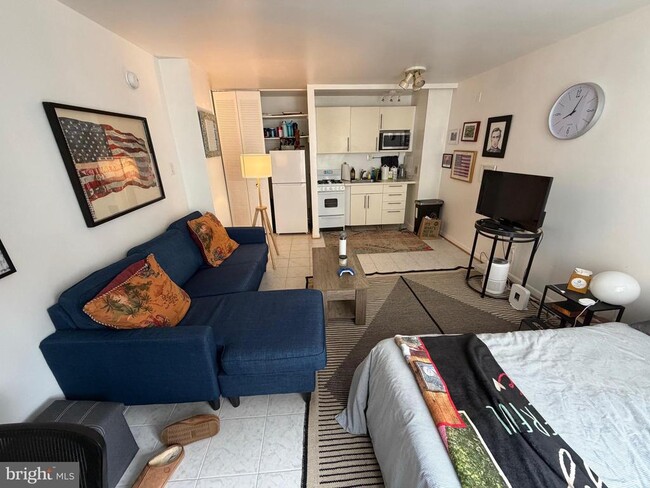 property at 950 25th St NW