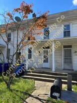 1456 S George St in York, PA - Building Photo