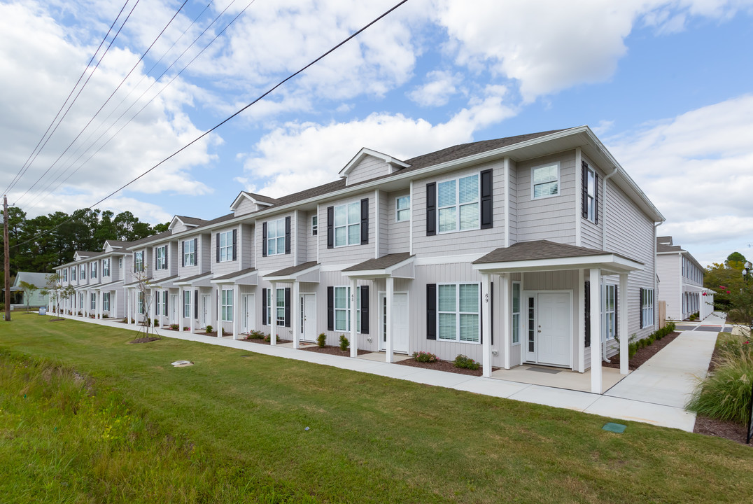 Village At Dresser Lane in Leland, NC - Building Photo