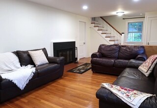 14 Gleason Rd in Lexington, MA - Building Photo - Building Photo