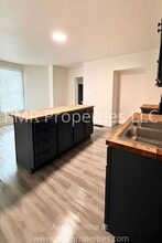 930 2nd Ave in Council Bluffs, IA - Building Photo - Building Photo