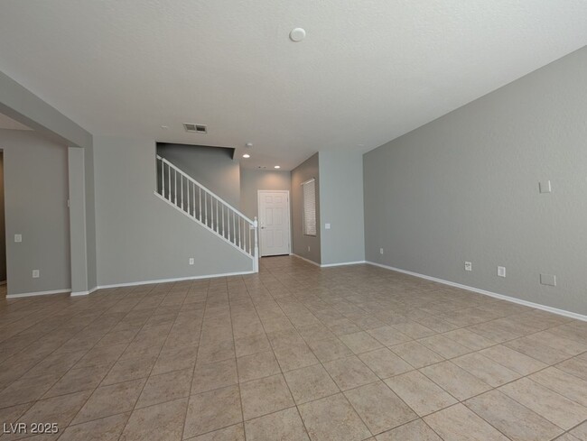 10849 Arusha Ave in Las Vegas, NV - Building Photo - Building Photo