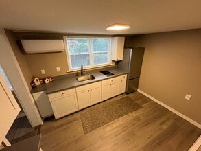 1131 Smithtown Ave, Unit 1 in Bohemia, NY - Foto de edificio - Building Photo